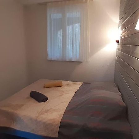 Bielle, Grand Appartement 38M2, Piscine, 4 Pers, Couchages 160X200 מראה חיצוני תמונה